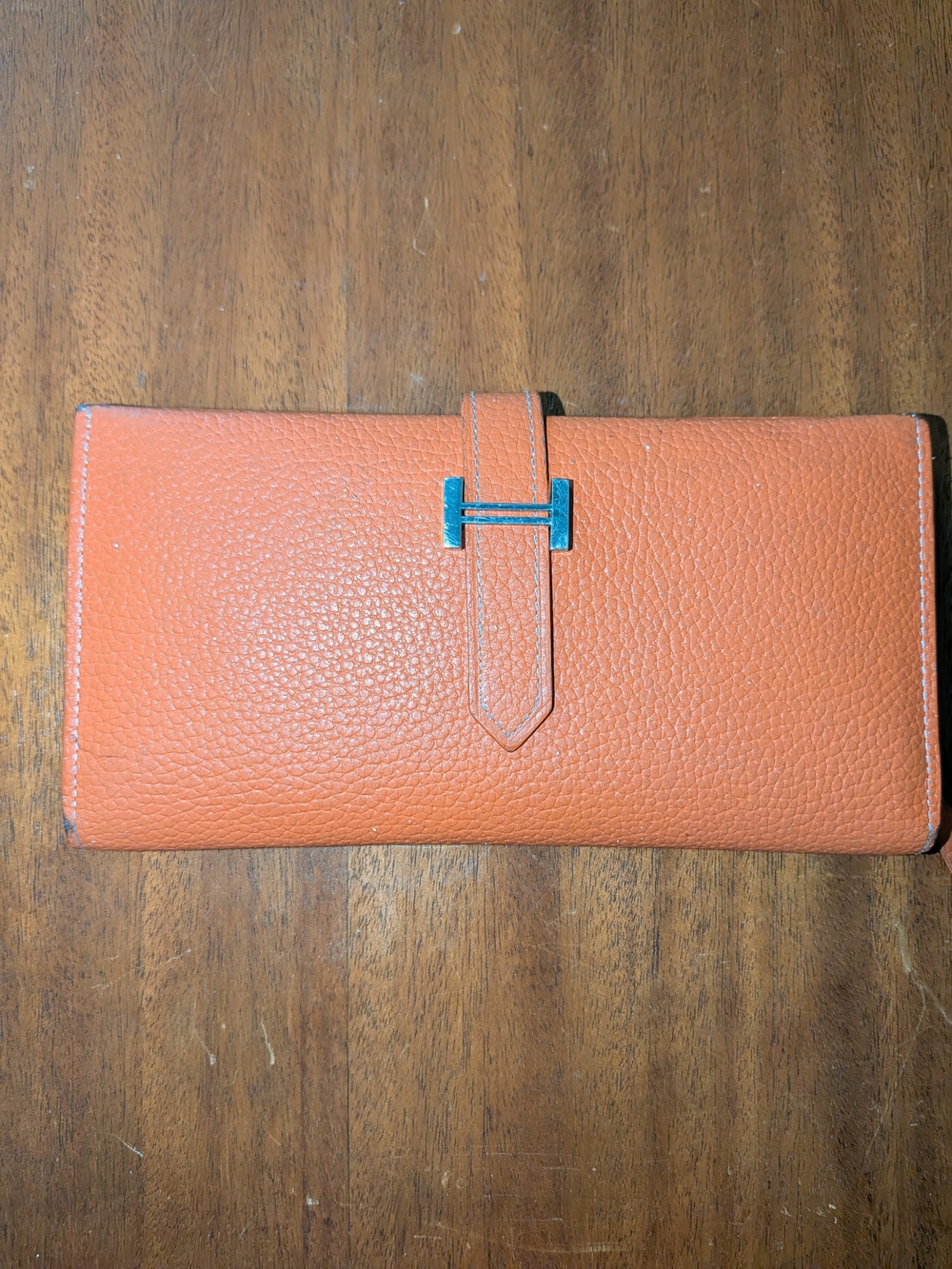 Hermes Bearn Long Leather Wallet. Authentic. B Condition. Beautiful Wallet. - Picture 2 of 13